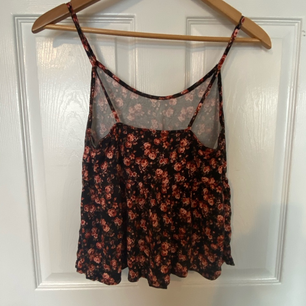 Cute Tank Top! - Picture 2 of 2